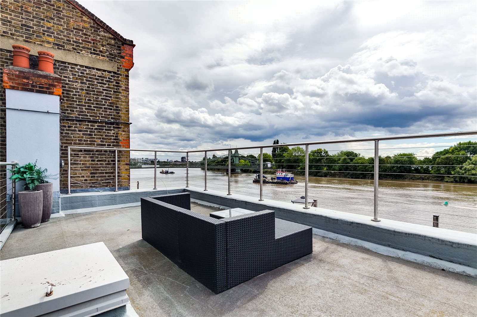 Outside space- roof terrace