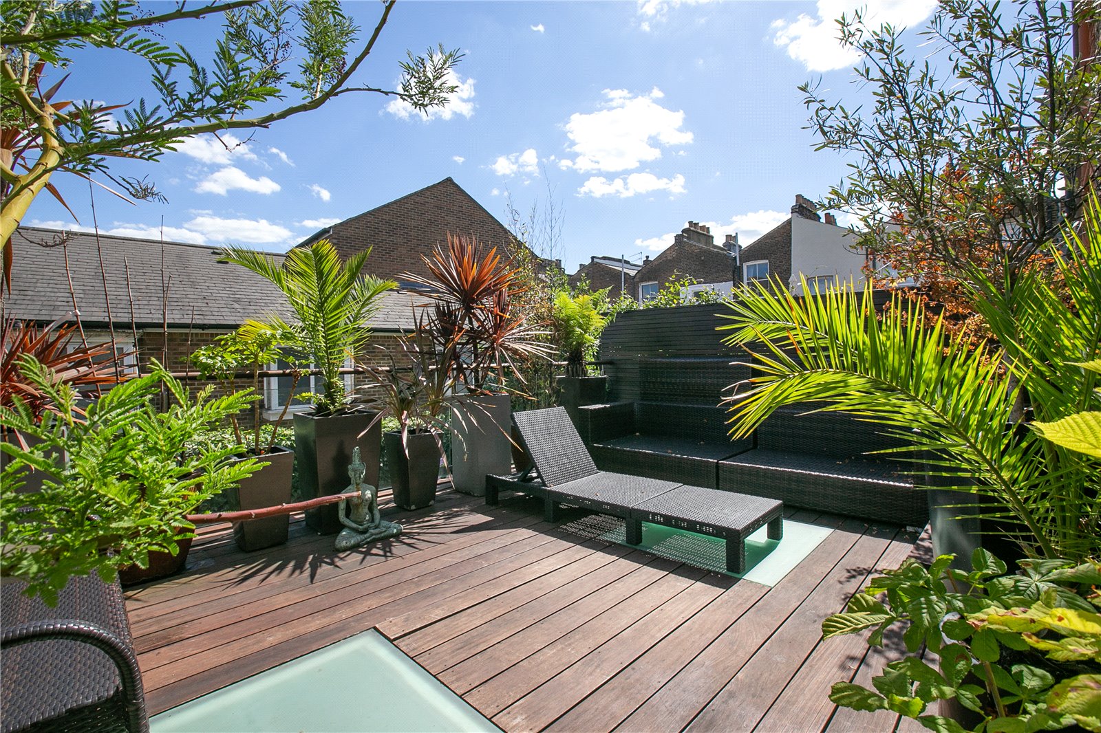 Outside space- roof terrace 